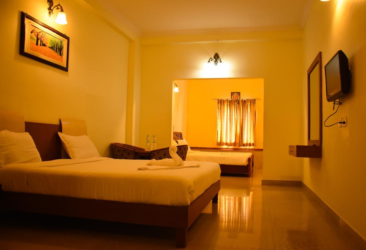 Ulo Hill Breeze Hotell Yelagiri Eksteriør bilde
